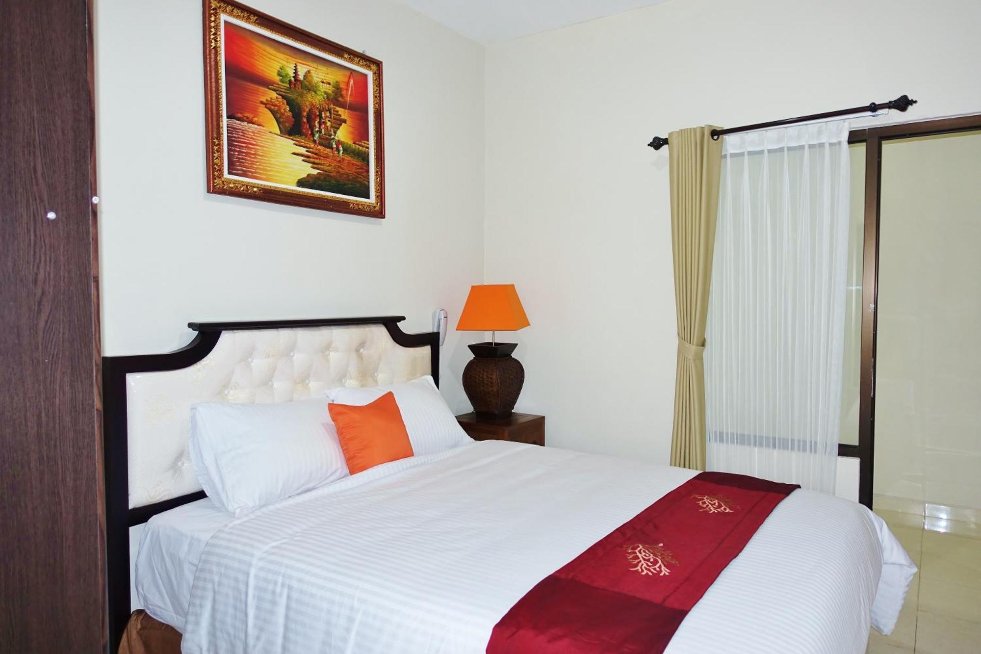 Tuban Torres Accommodation Kuta Lombok Exterior foto